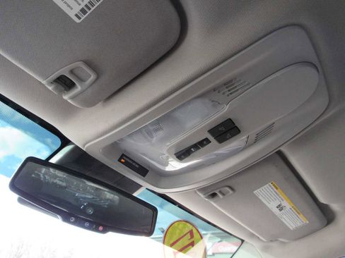 Used 2017 Chevrolet Equinox LS image 17