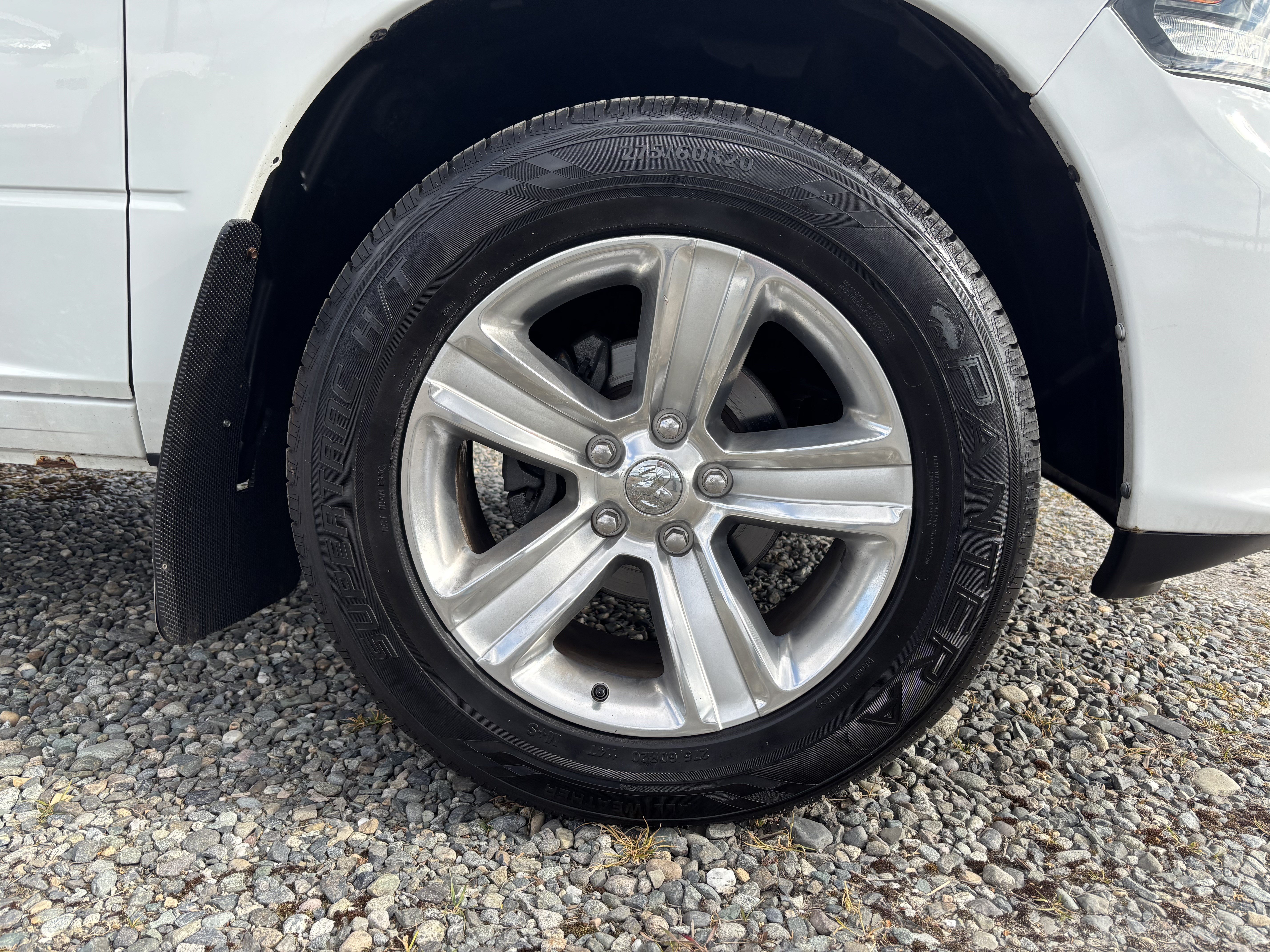Used 2015 RAM 1500 Sport w/ Remote Start & Security Group AWD/4WD image 8
