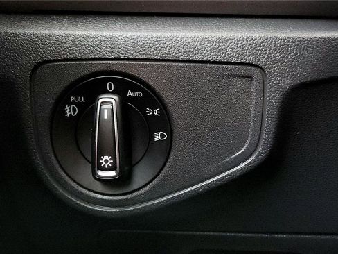 Used 2019 Volkswagen Atlas SEL image 35