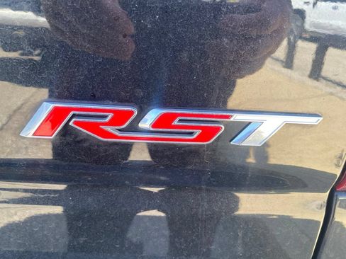 Used 2019 Chevrolet Silverado 1500 RST AWD/4WD image 20