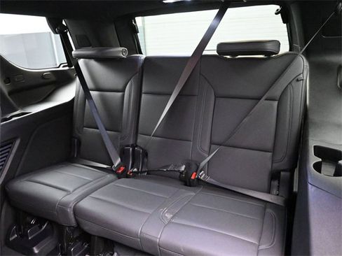 Used 2025 Chevrolet Tahoe Z71 image 18