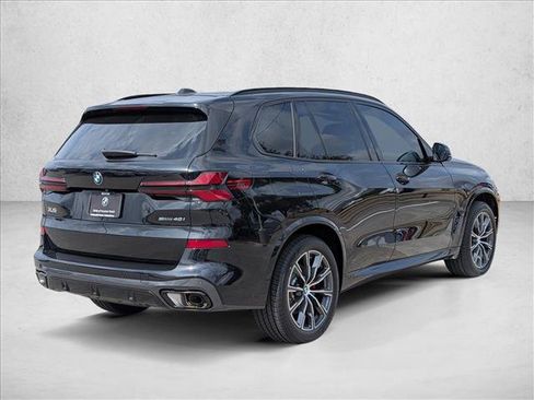 Used 2026 BMW X5 sDrive40i w/ M Sport Package RWD image 2