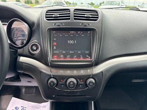 Used 2018 Dodge Journey Crossroad w/ Popular Equipment Group FWD image 30