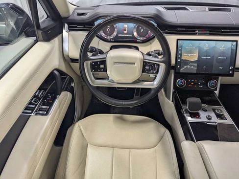 Used 2023 Land Rover Range Rover SE AWD/4WD image 7