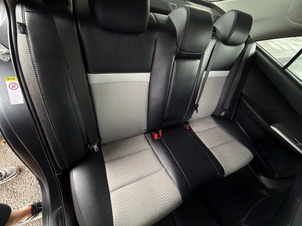 Used 2012 Toyota Camry SE FWD image 28