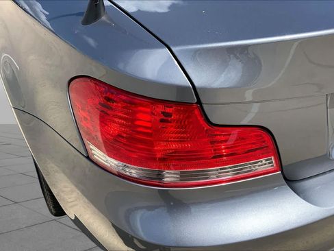 Used 2009 BMW 135i Convertible RWD image 24