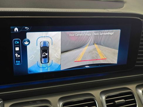 Certified 2025 Mercedes-Benz GLS 450 4MATIC image 38