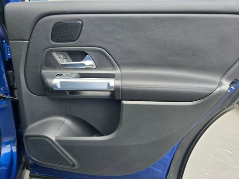 New 2026 Mercedes-Benz GLB 250 4MATIC image 25