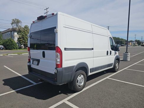 Used 2016 RAM ProMaster 2500 w/ Interior Convenience Group FWD image 3