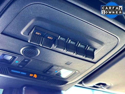 Used 2024 Ford Bronco Badlands image 30