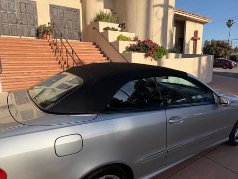 Used 2005 Mercedes-Benz CLK 500 Cabriolet w/ Lighting Pkg image 29