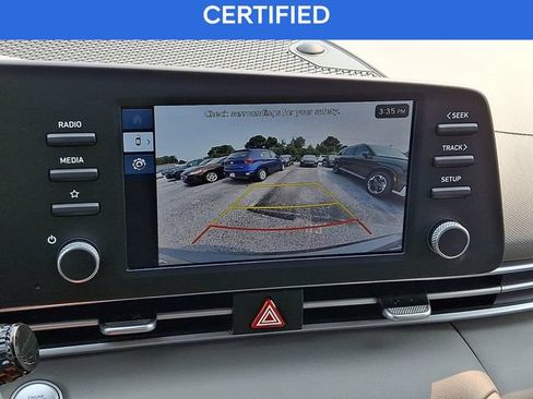 Certified 2025 Hyundai Elantra Sport FWD image 23