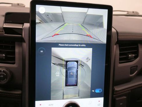 Certified 2023 Ford Expedition Platinum AWD/4WD image 20