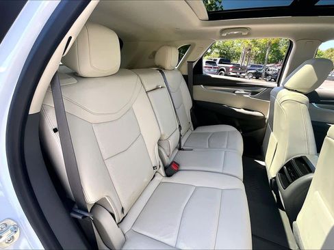 Used 2024 Cadillac XT5 Premium Luxury w/ Technology Package FWD image 21