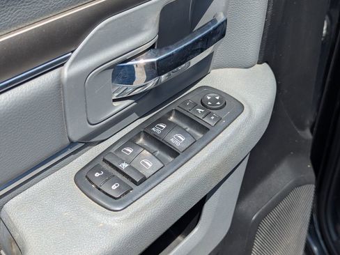 Used 2017 RAM 1500 Big Horn AWD/4WD image 26