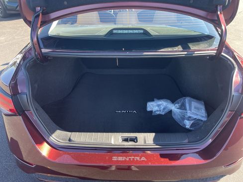 New 2025 Nissan Sentra SV w/ SV Premium Package image 10