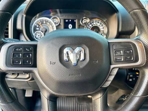 Used 2022 RAM 2500 Tradesman w/ Chrome Appearance Group image 11