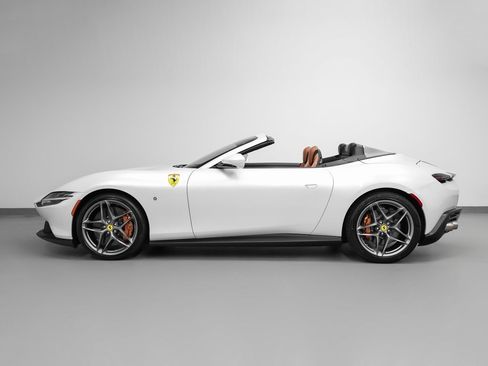 Certified 2024 Ferrari Roma Spider image 61