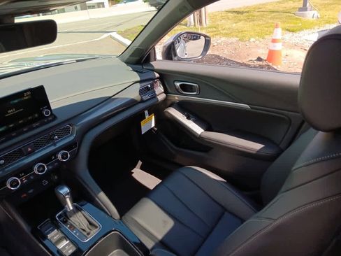 Used 2024 Acura Integra A-Spec FWD image 11