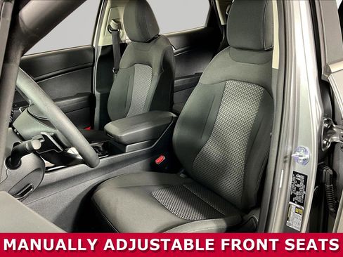 Used 2025 Kia Sportage LX image 22