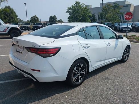 Used 2022 Nissan Sentra SV FWD image 4