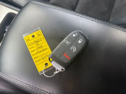 Used 2019 Jeep Grand Cherokee Altitude