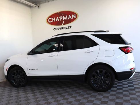 Used 2024 Chevrolet Equinox RS FWD image 3