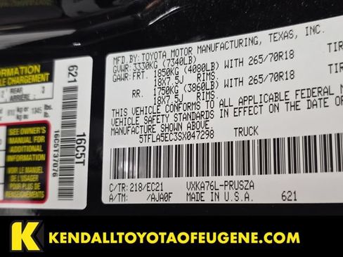 Certified 2025 Toyota Tundra SR5 w/ SR5 Premium Package AWD/4WD image 10