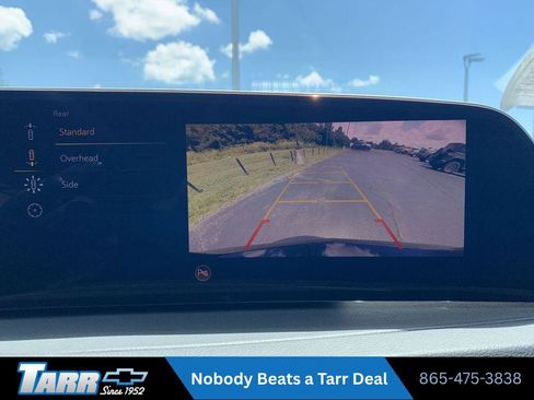 Used 2025 Cadillac XT4 Premium Luxury FWD image 23