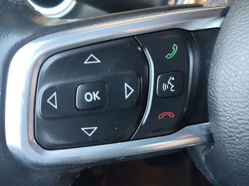 Used 2022 Jeep Wrangler Unlimited Sahara image 10