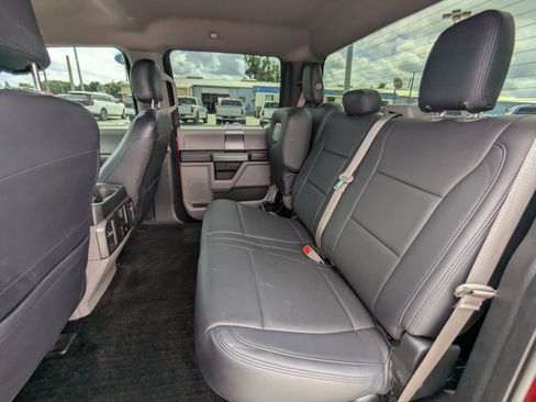 Used 2018 Ford F150 XLT w/ Equipment Group 302A Luxury AWD/4WD image 13