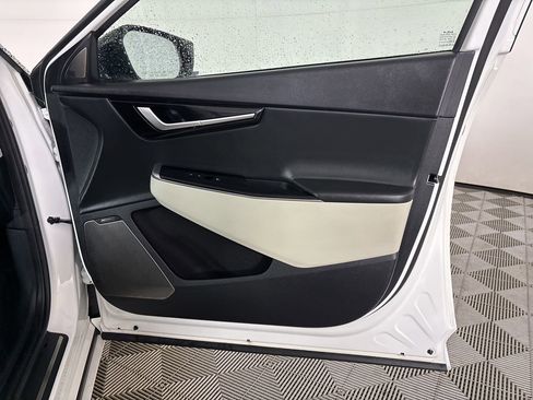 Used 2024 Kia EV6 GT-Line image 23