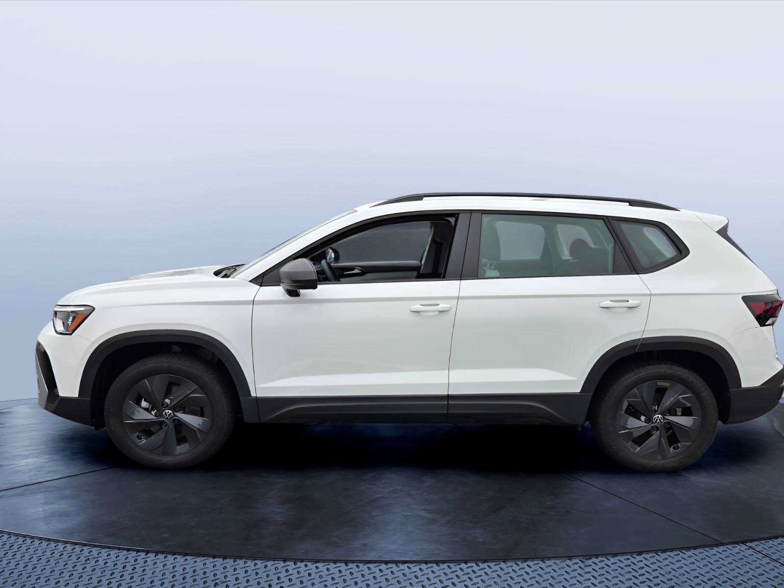 Used 2026 Volkswagen Taos S FWD image 6
