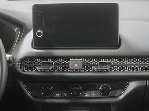 Certified 2026 Honda HR-V Sport image 23