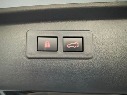 Used 2024 Subaru Outback Onyx Edition image 18