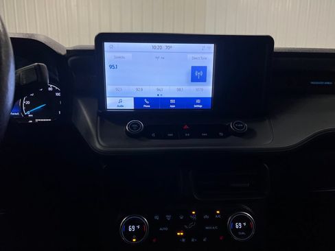 Used 2022 Ford Maverick Lariat w/ Lariat Luxury Package AWD/4WD image 22