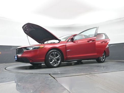 Certified 2023 Honda Accord EX image 49