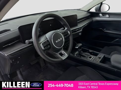 Used 2025 Kia K5 LXS FWD image 10