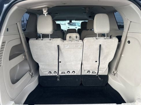 Used 2017 Chrysler Pacifica Touring FWD image 20