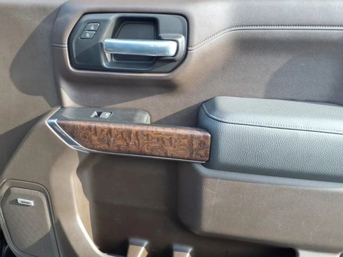 Used 2019 GMC Sierra 1500 Denali w/ Denali Ultimate Package image 11