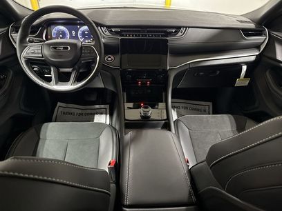 New 2025 Jeep Grand Cherokee L Altitude