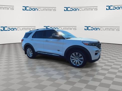 Used 2021 Ford Explorer King Ranch w/ Premium Technology Package AWD/4WD image 2