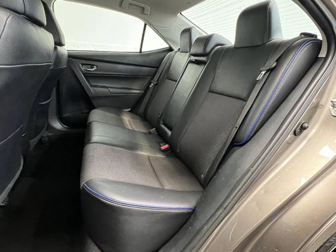 Used 2017 Toyota Corolla SE FWD image 10
