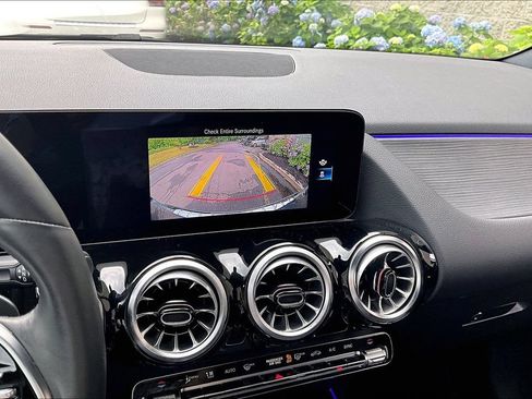 Certified 2023 Mercedes-Benz GLA 250 4MATIC image 23