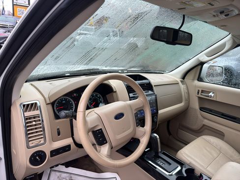 Used 2012 Ford Escape Limited image 9
