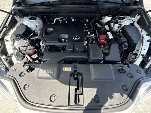 Used 2025 Lexus NX 250 FWD w/ Towing Package (2000 Lbs) image 27