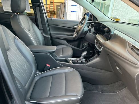 Used 2024 Buick Encore GX Avenir w/ Avenir Convenience Package AWD/4WD image 30