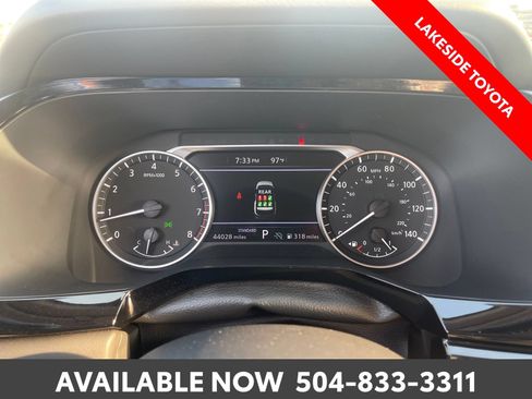 Used 2025 Nissan Pathfinder SV FWD image 36