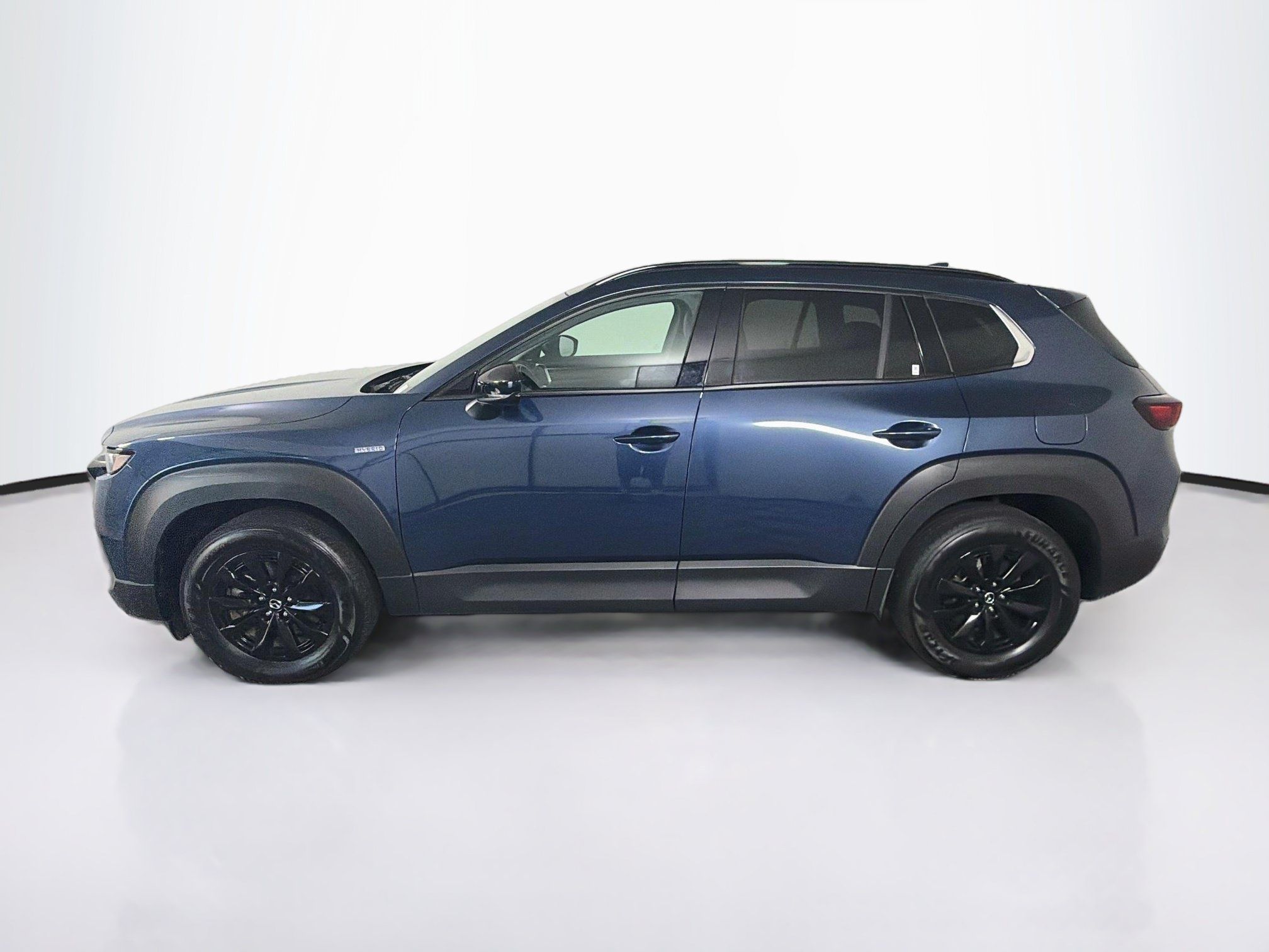 Used 2025 MAZDA CX-50 AWD 2.5 Hybrid w/ Premium Pkg image 4