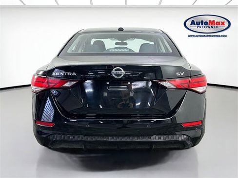 Used 2023 Nissan Sentra SV image 7